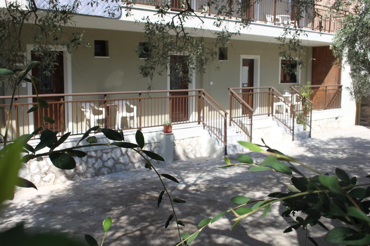 House Ekton Aparthotel Pefkari Exterior photo